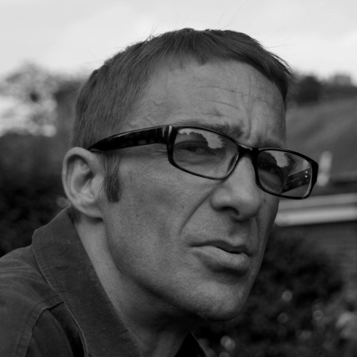 40F08A68-17C5-45B2-8D71-60F1A86DC024